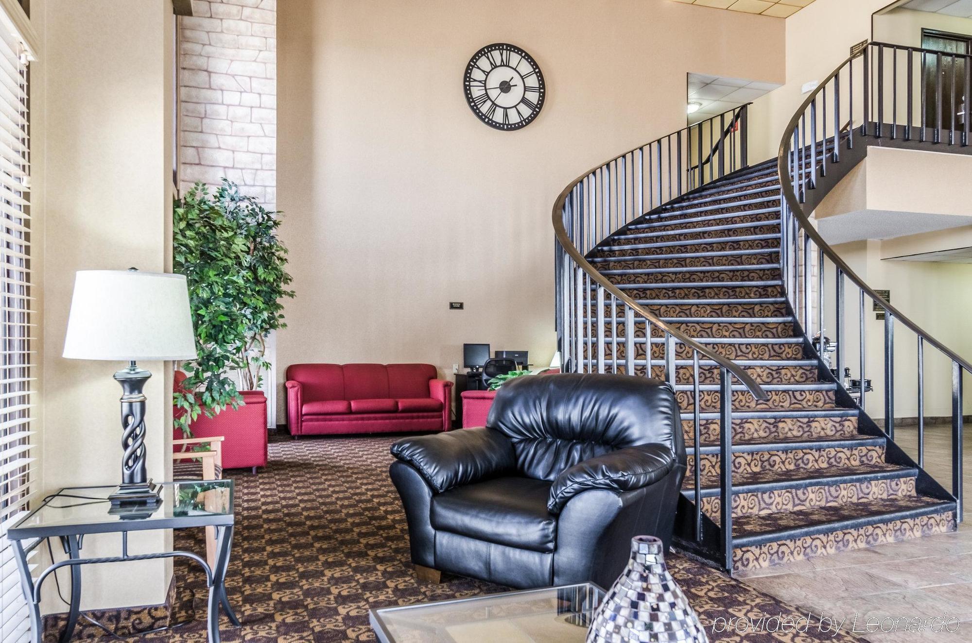 Rodeway Inn South Hutchinson Dış mekan fotoğraf